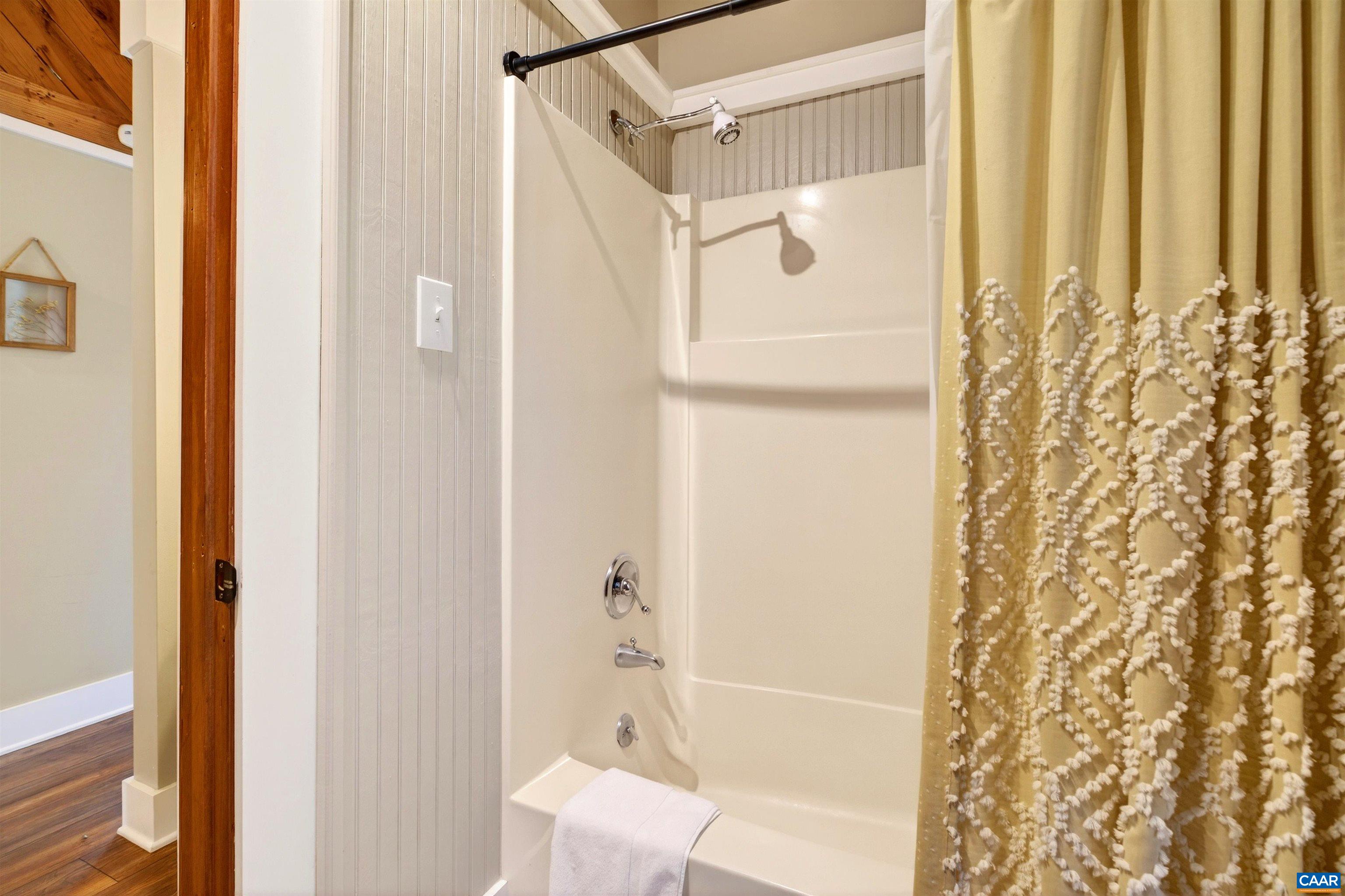 48 MEADOW LN, NELLYSFORD, Virginia 22958, 3 Bedrooms Bedrooms, ,2 BathroomsBathrooms,Residential,48 MEADOW LN,674559 MLS # 674559