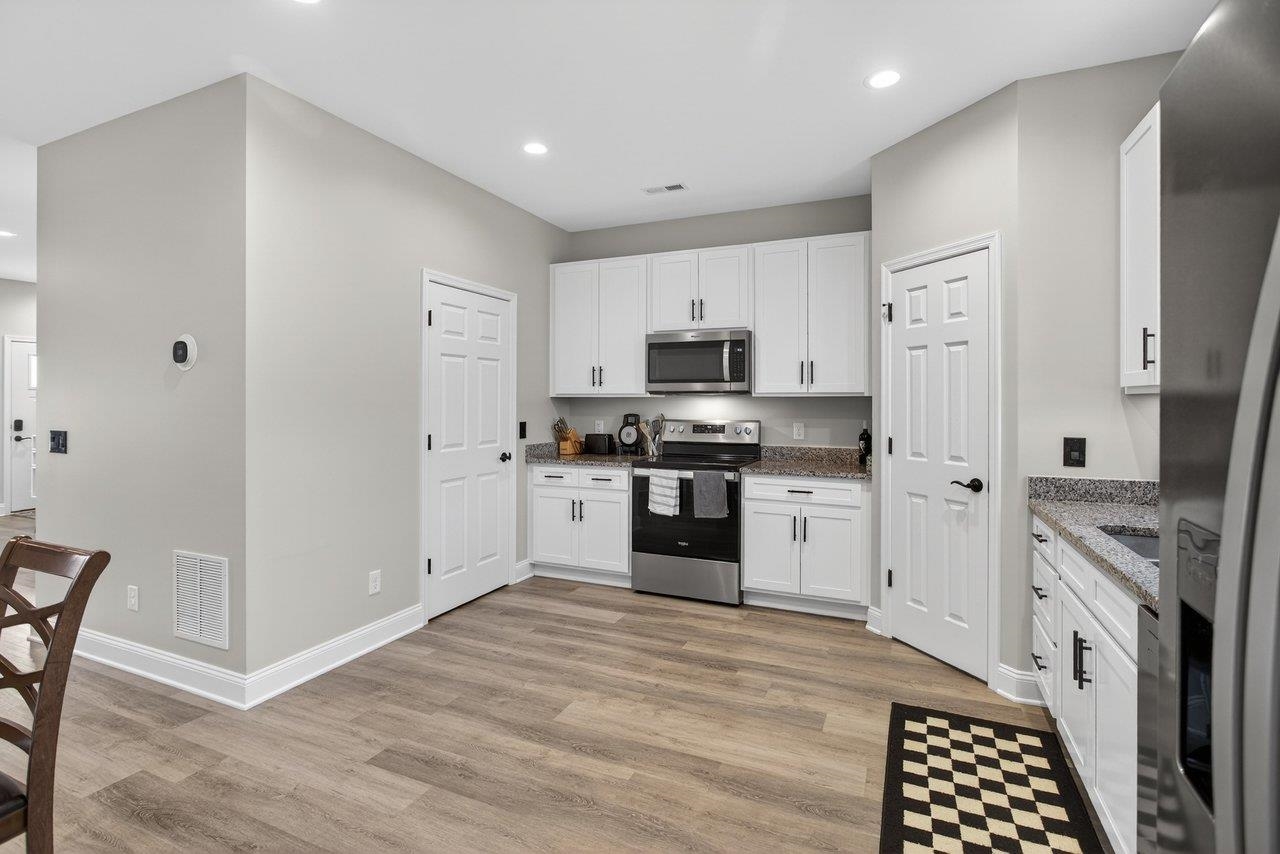 612 ZEPHYR DR, ROCKINGHAM, Virginia 22801, 3 Bedrooms Bedrooms, ,2 BathroomsBathrooms,Residential,612 ZEPHYR DR,674563 MLS # 674563