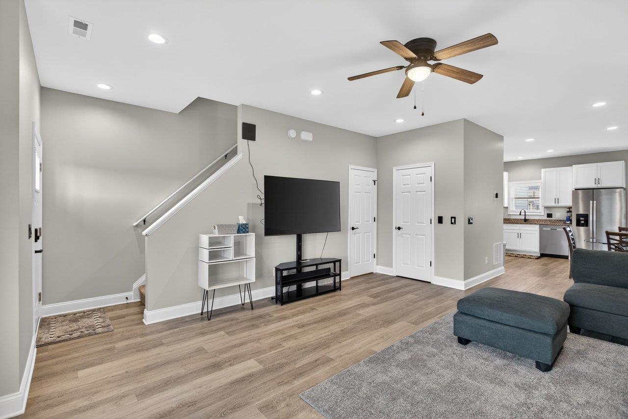 612 ZEPHYR DR, ROCKINGHAM, Virginia 22801, 3 Bedrooms Bedrooms, ,2 BathroomsBathrooms,Residential,612 ZEPHYR DR,674563 MLS # 674563