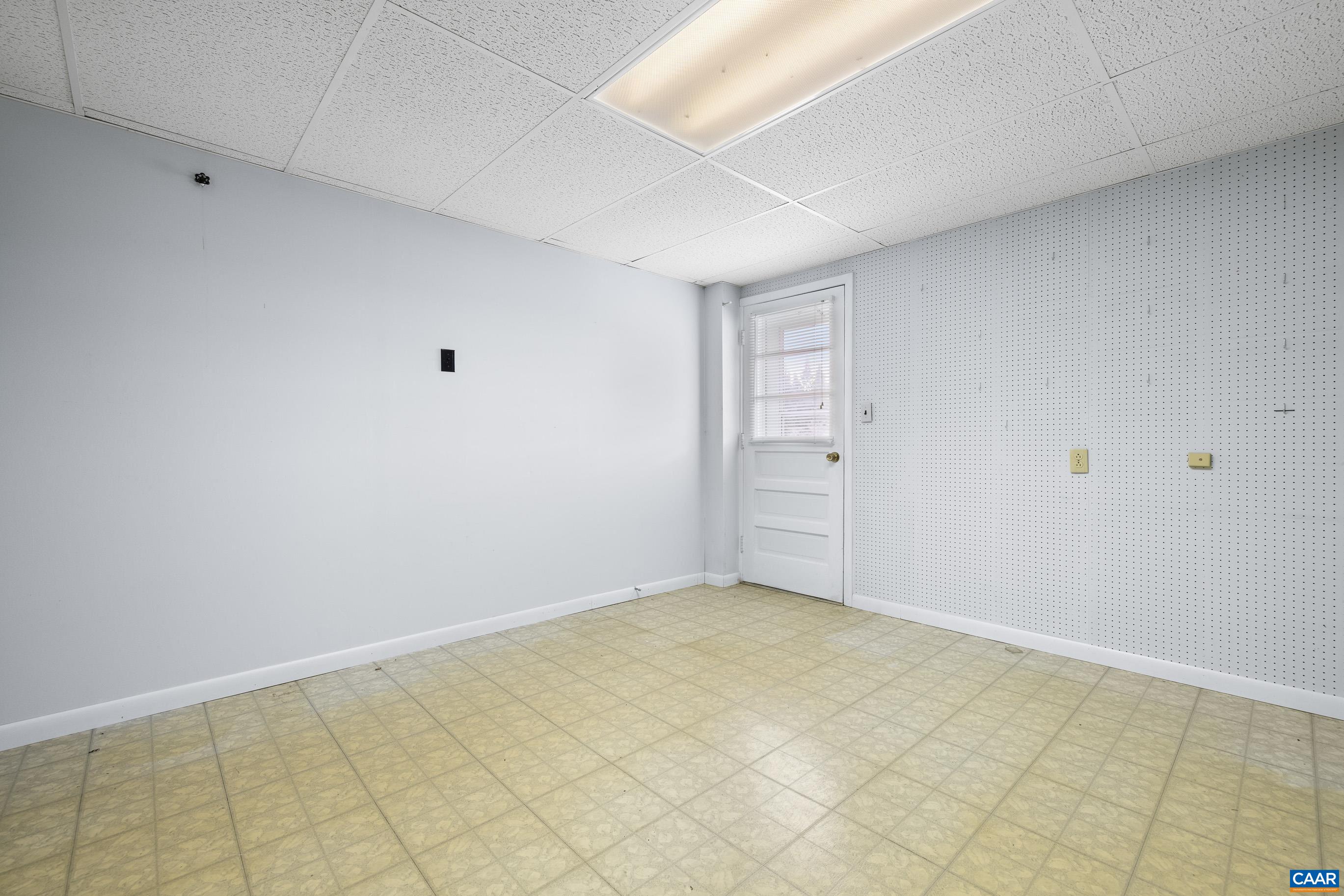 4112 DICKERSON RD, CHARLOTTESVILLE, Virginia 22911, 4 Bedrooms Bedrooms, ,2 BathroomsBathrooms,Residential,4112 DICKERSON RD,674564 MLS # 674564