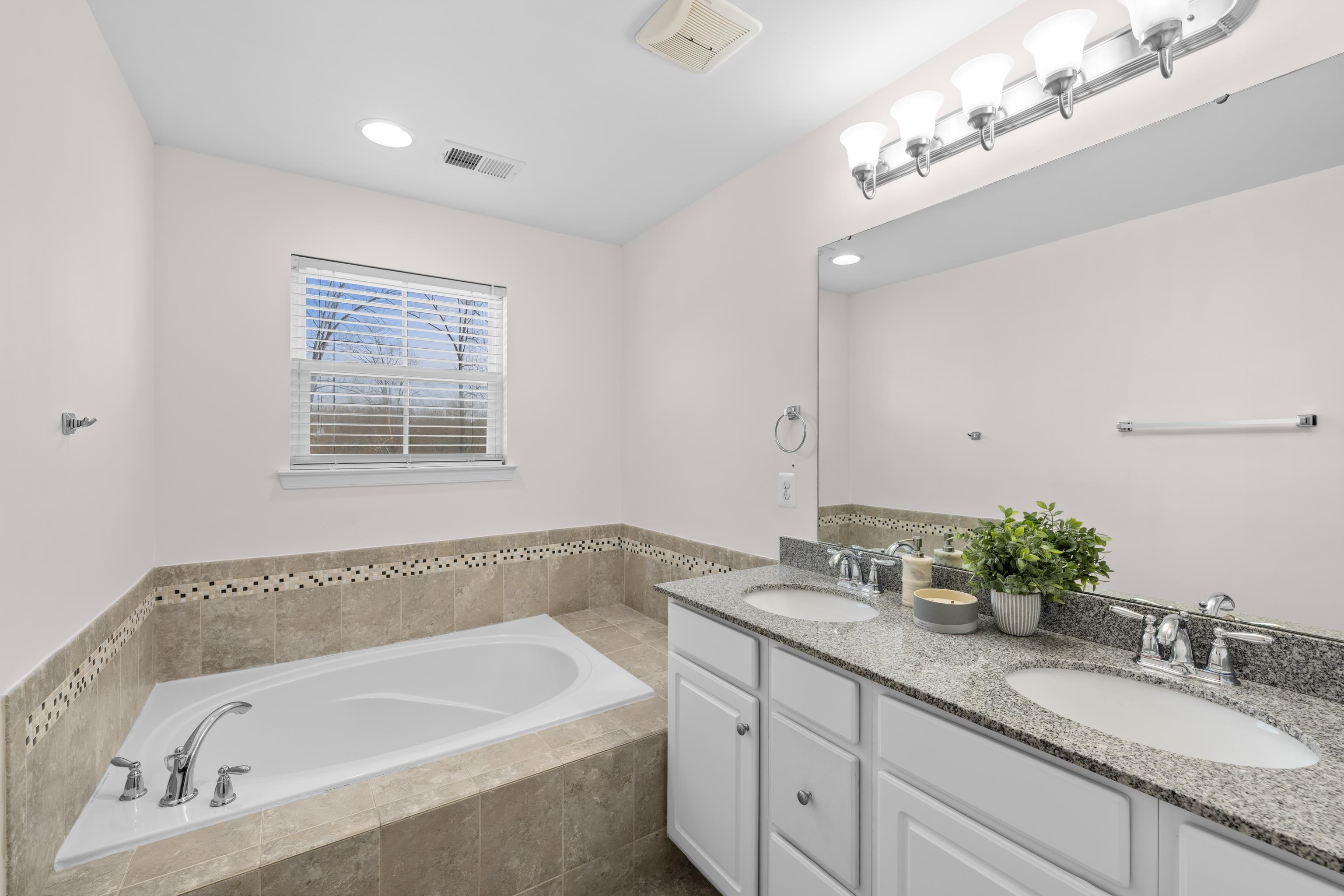 4517 BRIARWOOD DR, CHARLOTTESVILLE, Virginia 22911, 3 Bedrooms Bedrooms, ,3 BathroomsBathrooms,Residential,4517 BRIARWOOD DR,674565 MLS # 674565