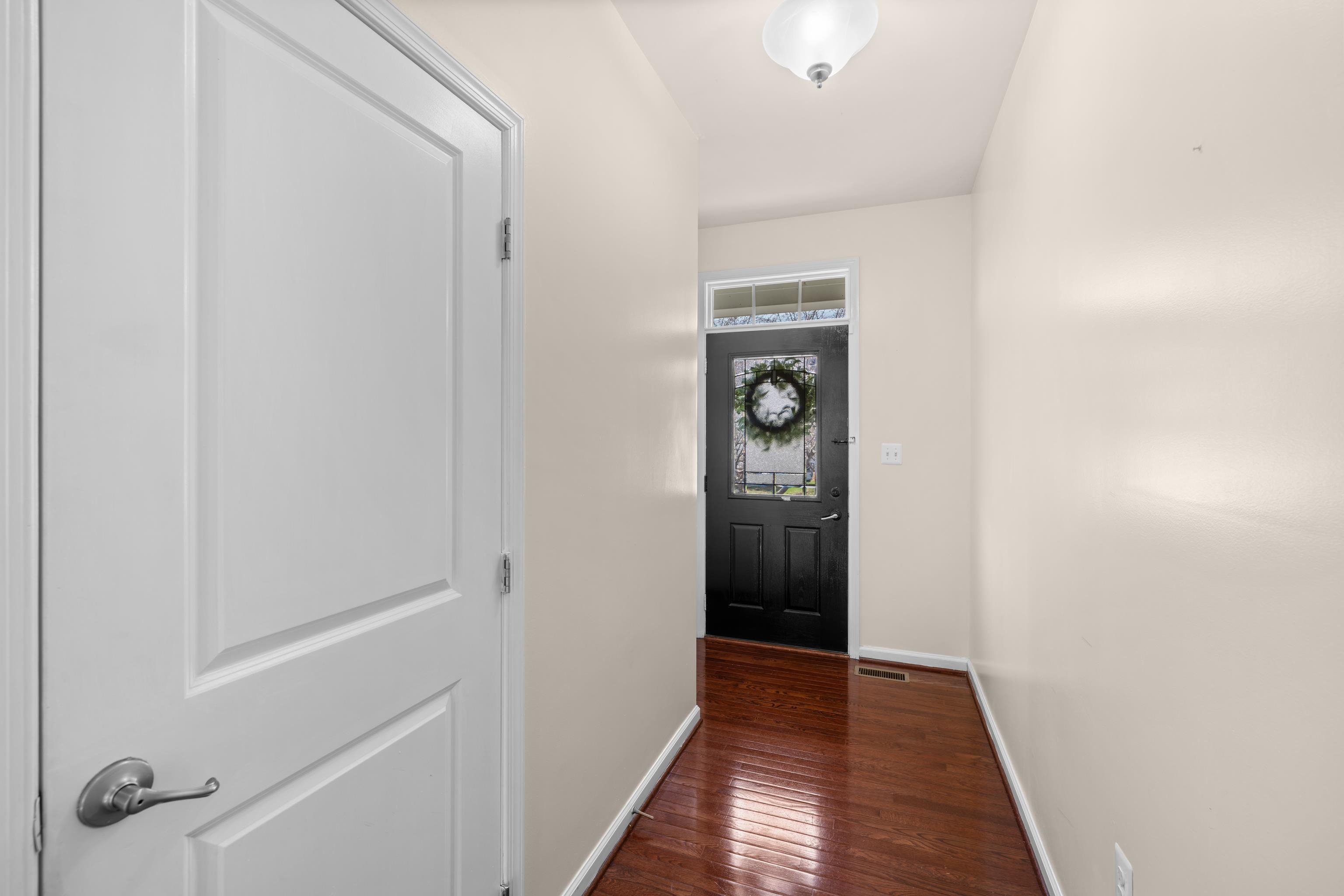 4517 BRIARWOOD DR, CHARLOTTESVILLE, Virginia 22911, 3 Bedrooms Bedrooms, ,3 BathroomsBathrooms,Residential,4517 BRIARWOOD DR,674565 MLS # 674565