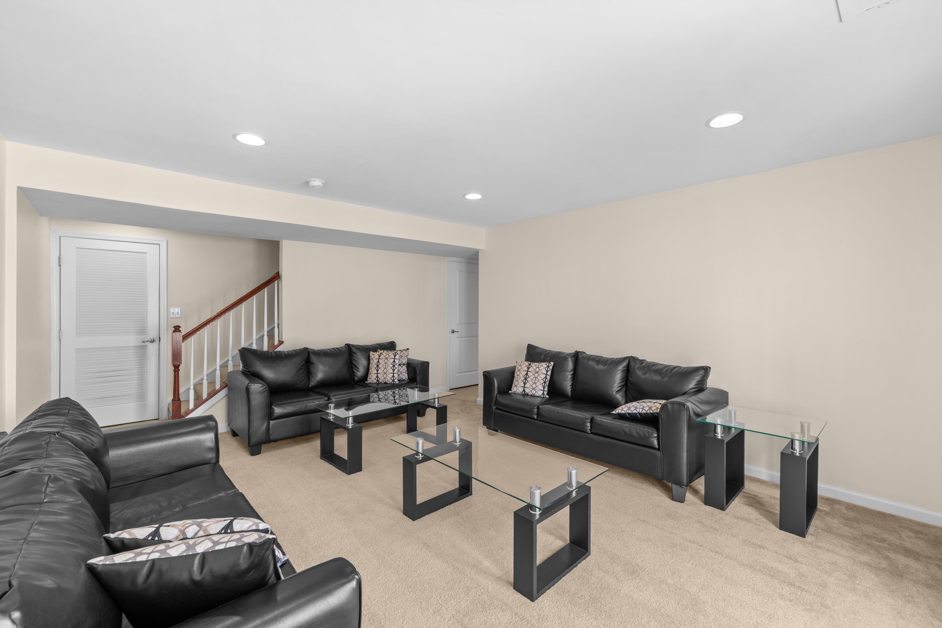 4517 BRIARWOOD DR, CHARLOTTESVILLE, Virginia 22911, 3 Bedrooms Bedrooms, ,3 BathroomsBathrooms,Residential,4517 BRIARWOOD DR,674565 MLS # 674565