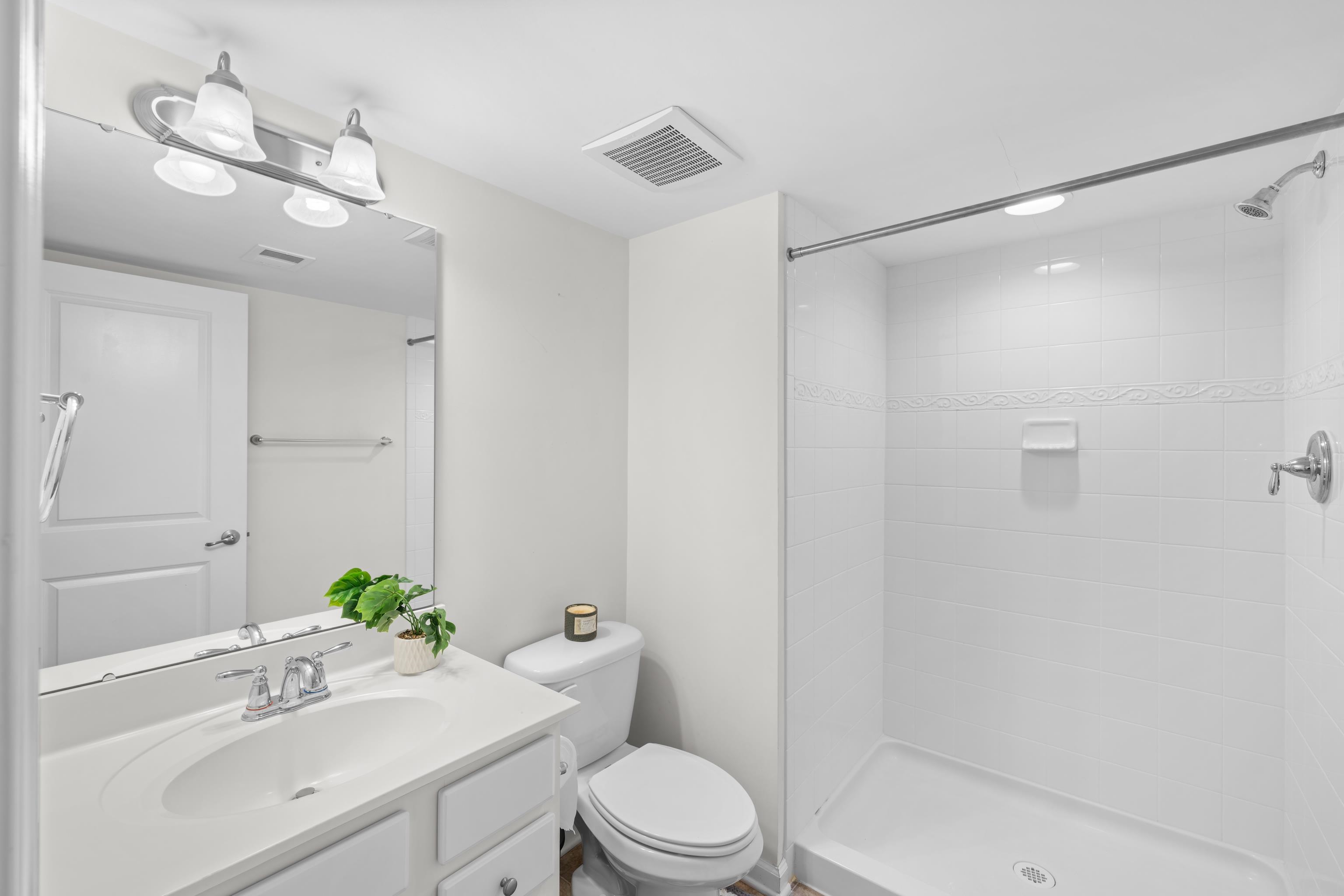 4517 BRIARWOOD DR, CHARLOTTESVILLE, Virginia 22911, 3 Bedrooms Bedrooms, ,3 BathroomsBathrooms,Residential,4517 BRIARWOOD DR,674565 MLS # 674565