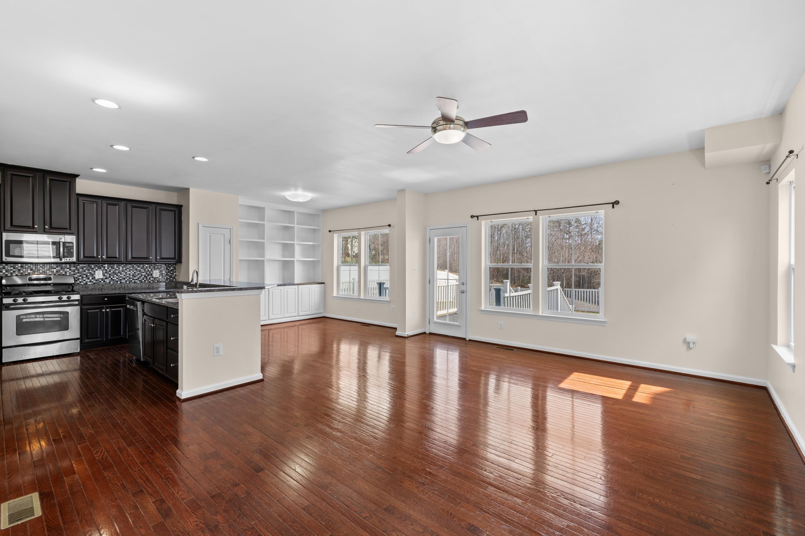 4517 BRIARWOOD DR, CHARLOTTESVILLE, Virginia 22911, 3 Bedrooms Bedrooms, ,3 BathroomsBathrooms,Residential,4517 BRIARWOOD DR,674565 MLS # 674565