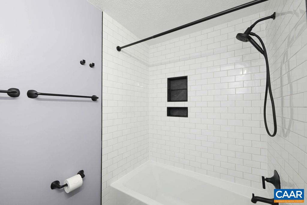 6115 ALBERTA DR, CROZET, Virginia 22932, 3 Bedrooms Bedrooms, ,1 BathroomBathrooms,Residential,6115 ALBERTA DR,674566 MLS # 674566