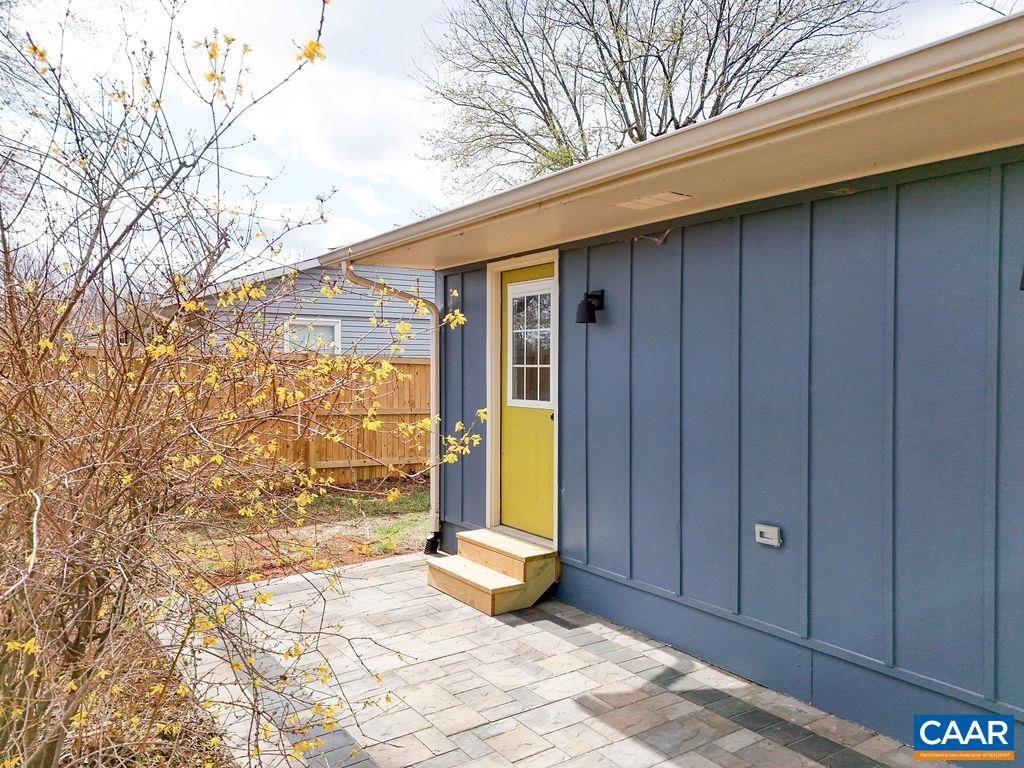 6115 ALBERTA DR, CROZET, Virginia 22932, 3 Bedrooms Bedrooms, ,1 BathroomBathrooms,Residential,6115 ALBERTA DR,674566 MLS # 674566