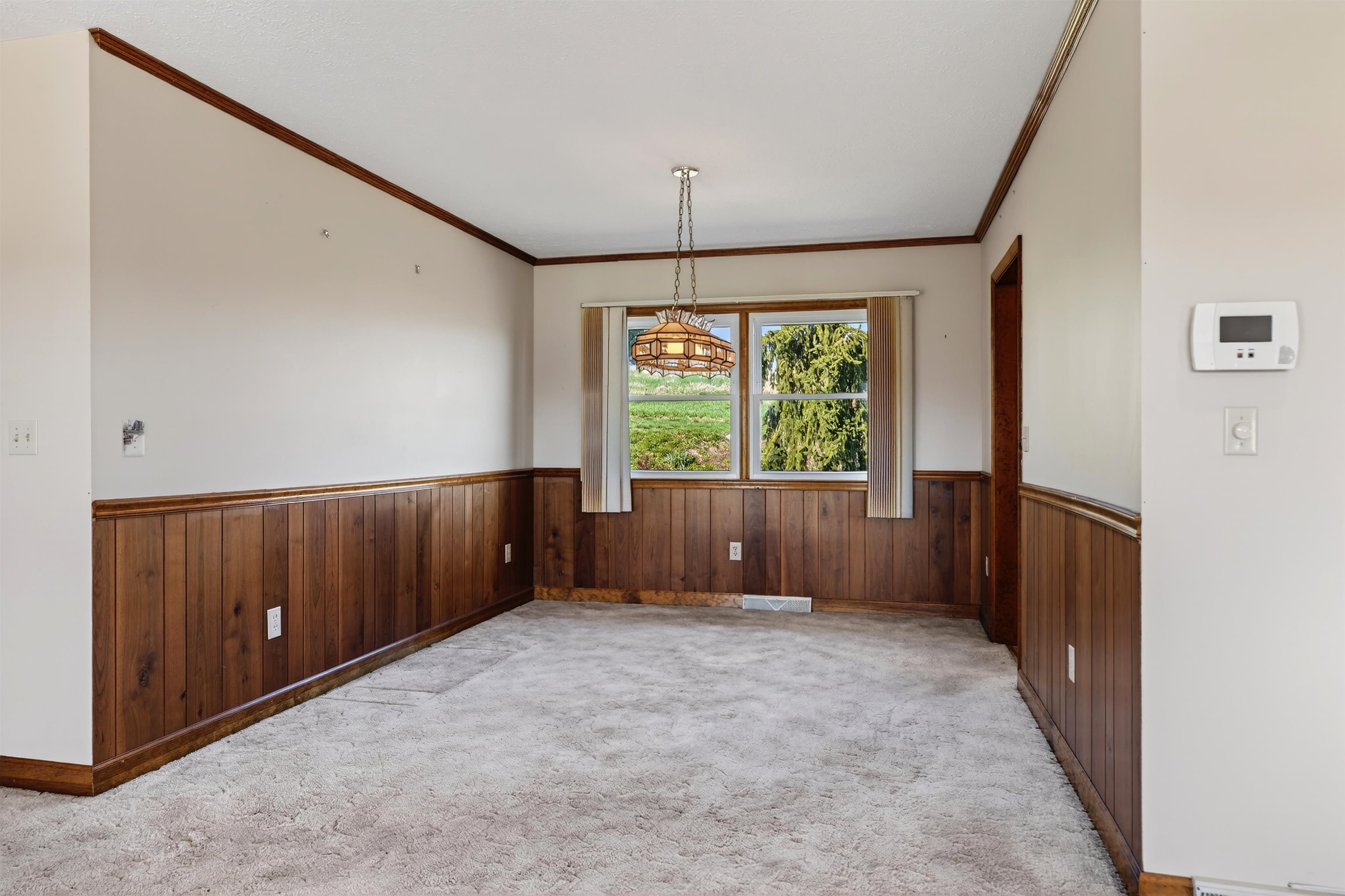 36 SKYLINE AVE, STUARTS DRAFT, Virginia 24477, 3 Bedrooms Bedrooms, ,2 BathroomsBathrooms,Residential,36 SKYLINE AVE,674567 MLS # 674567