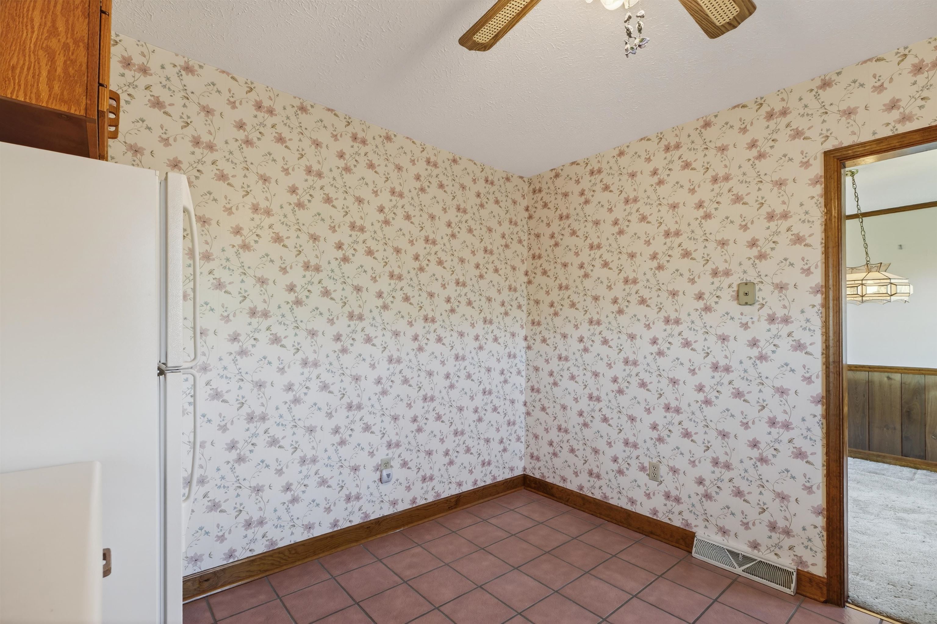 36 SKYLINE AVE, STUARTS DRAFT, Virginia 24477, 3 Bedrooms Bedrooms, ,2 BathroomsBathrooms,Residential,36 SKYLINE AVE,674567 MLS # 674567