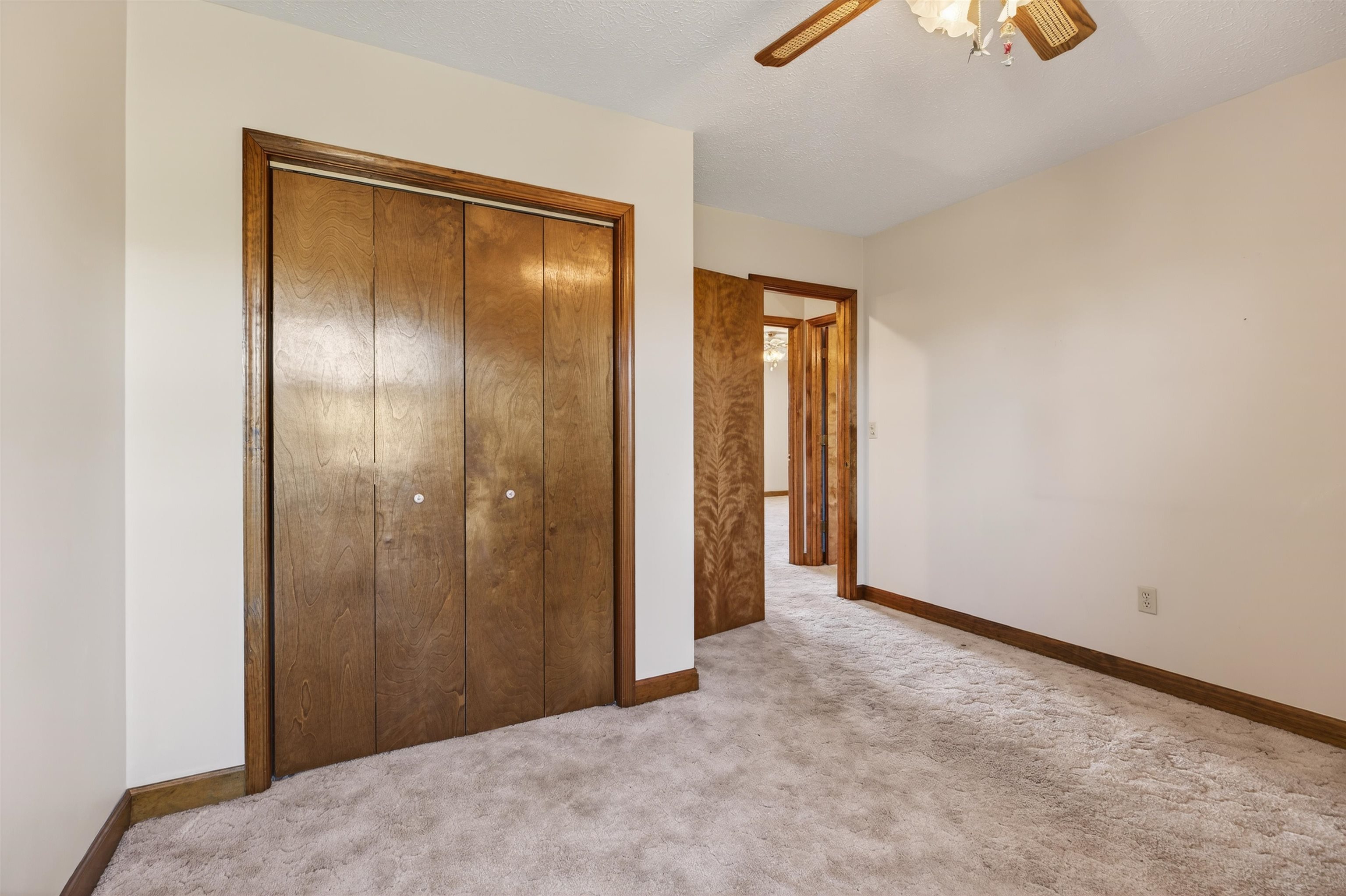 36 SKYLINE AVE, STUARTS DRAFT, Virginia 24477, 3 Bedrooms Bedrooms, ,2 BathroomsBathrooms,Residential,36 SKYLINE AVE,674567 MLS # 674567