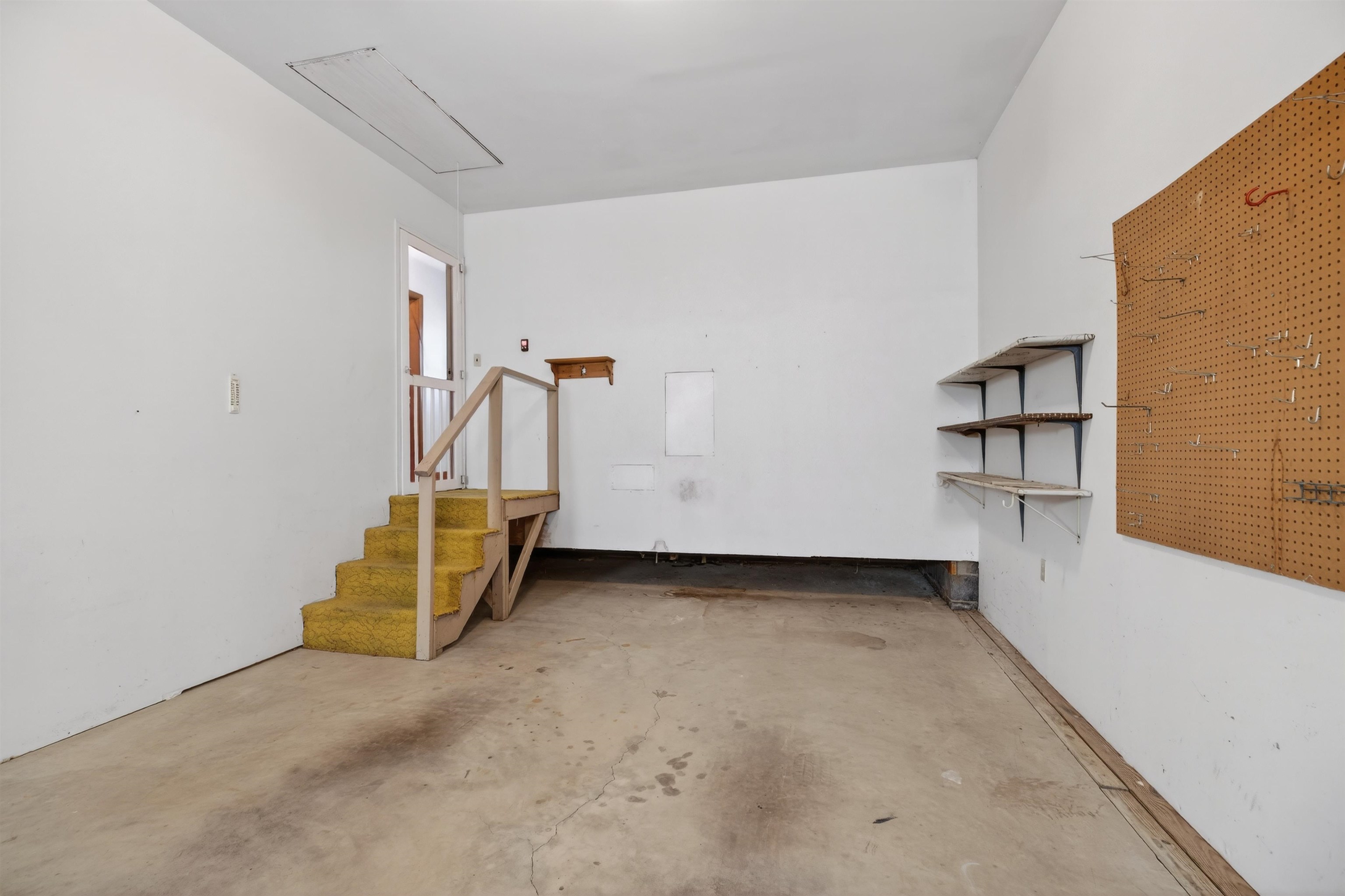 36 SKYLINE AVE, STUARTS DRAFT, Virginia 24477, 3 Bedrooms Bedrooms, ,2 BathroomsBathrooms,Residential,36 SKYLINE AVE,674567 MLS # 674567