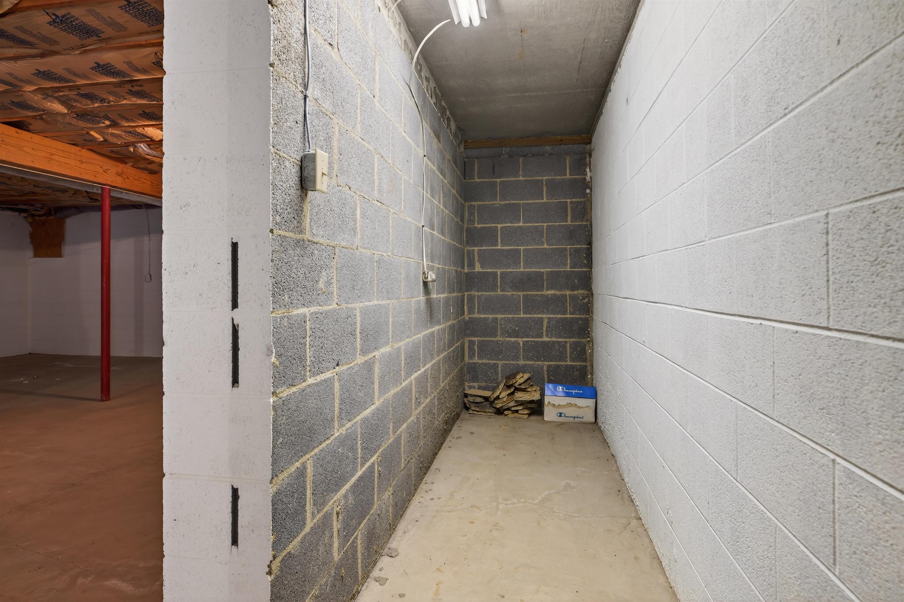 36 SKYLINE AVE, STUARTS DRAFT, Virginia 24477, 3 Bedrooms Bedrooms, ,2 BathroomsBathrooms,Residential,36 SKYLINE AVE,674567 MLS # 674567