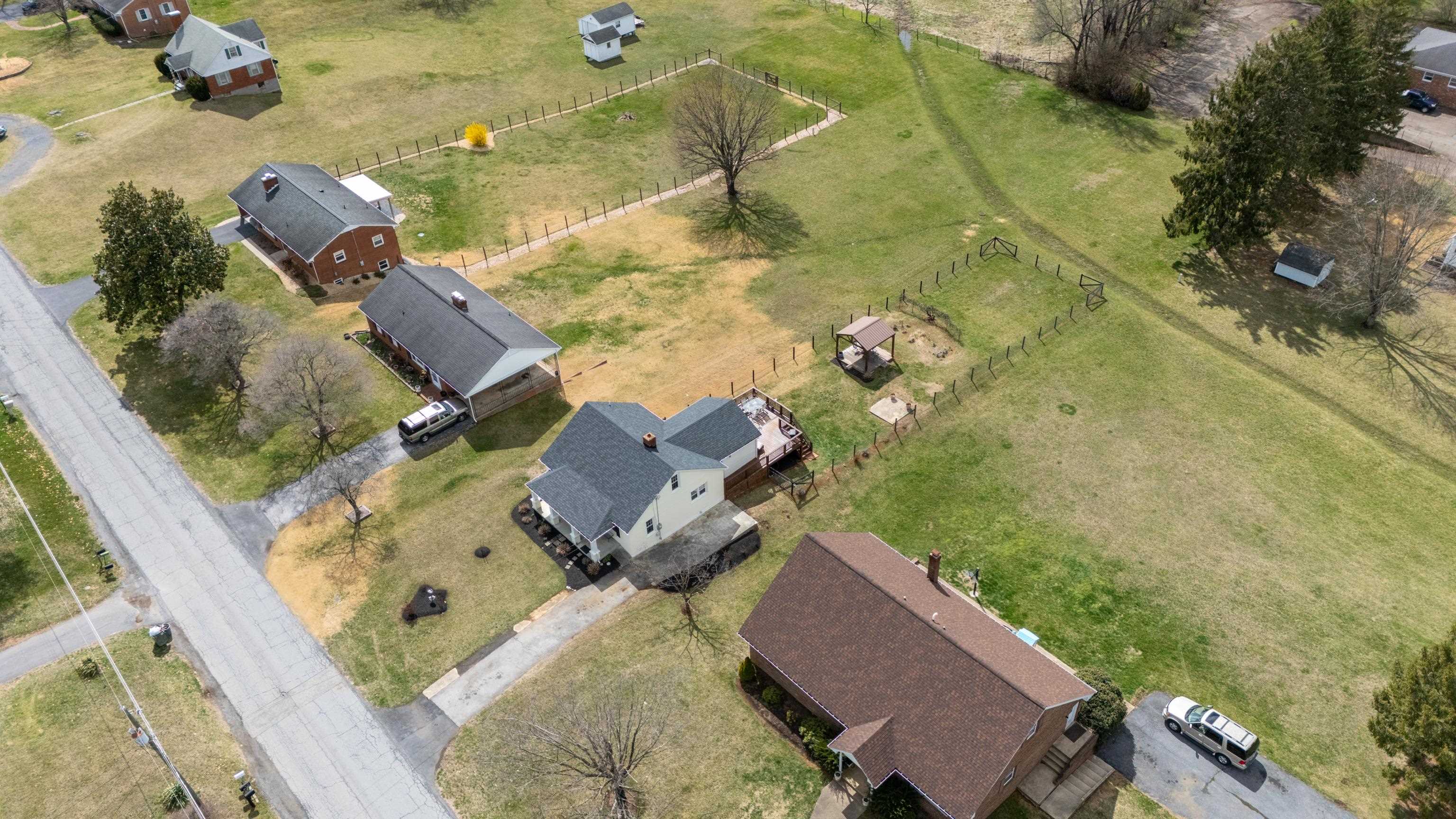 151 STUART AVE, STUARTS DRAFT, Virginia 24477, 3 Bedrooms Bedrooms, ,2 BathroomsBathrooms,Residential,151 STUART AVE,674568 MLS # 674568