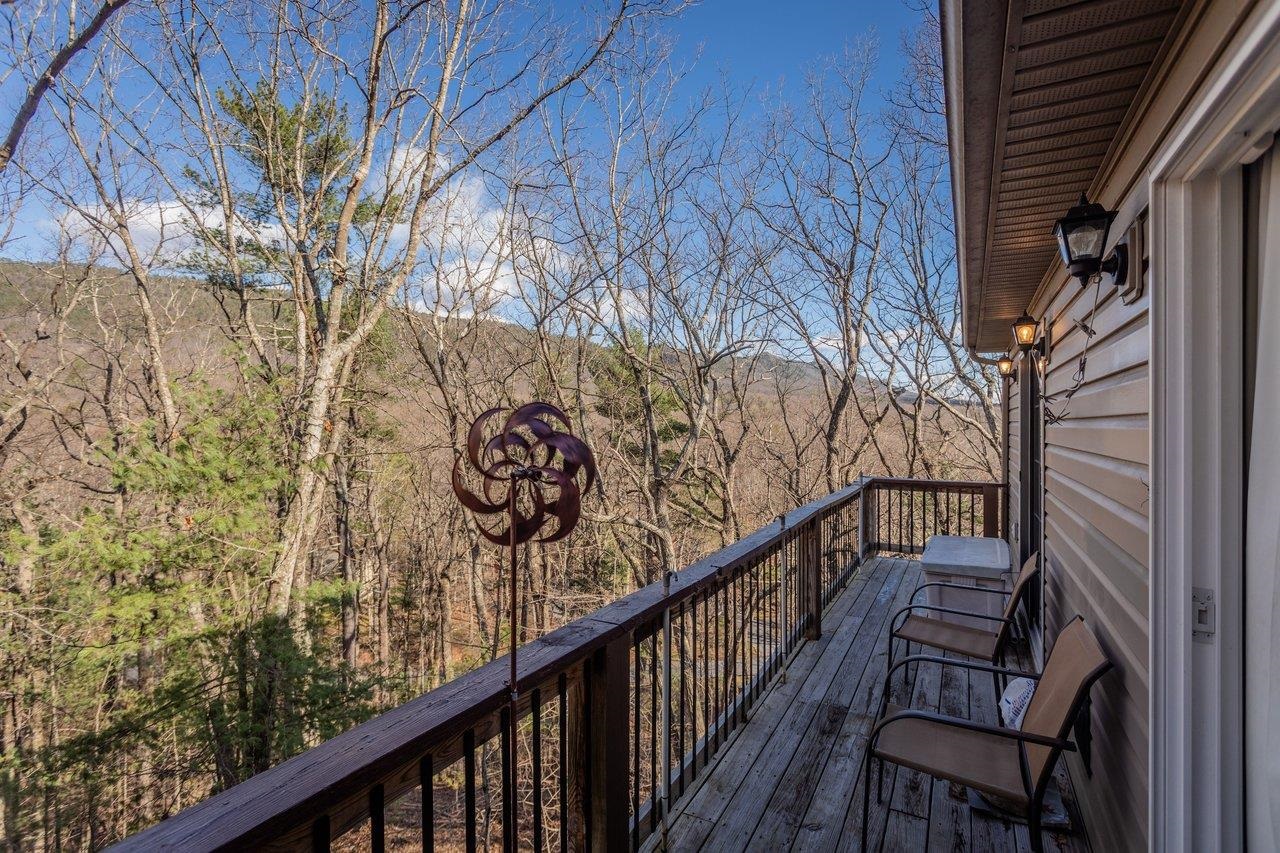 140 LAIRD PL, MCGAHEYSVILLE, Virginia 22840, 3 Bedrooms Bedrooms, ,3 BathroomsBathrooms,Residential,140 LAIRD PL,674570 MLS # 674570