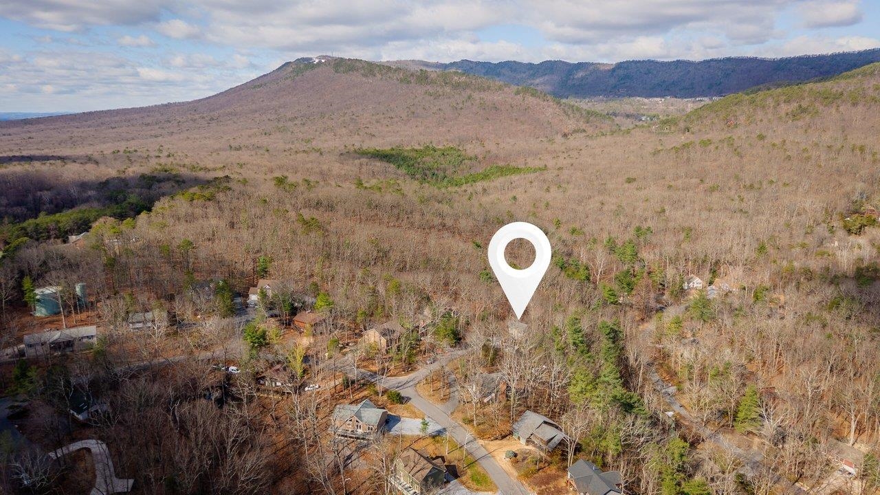 140 LAIRD PL, MCGAHEYSVILLE, Virginia 22840, 3 Bedrooms Bedrooms, ,3 BathroomsBathrooms,Residential,140 LAIRD PL,674570 MLS # 674570