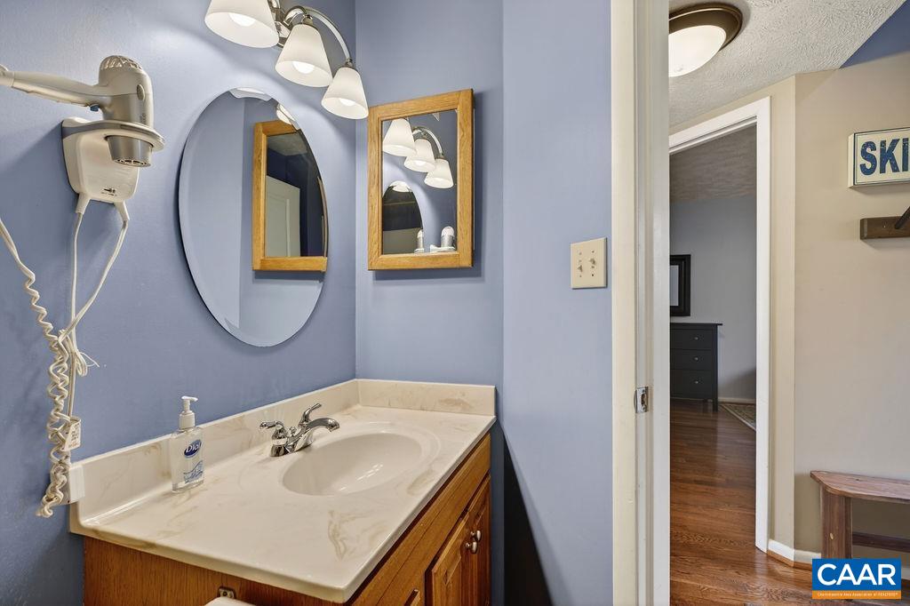 745 LAURELWOOD CONDOS, ROSELAND, Virginia 22967, 2 Bedrooms Bedrooms, ,2 BathroomsBathrooms,Residential,745 LAURELWOOD CONDOS,674572 MLS # 674572