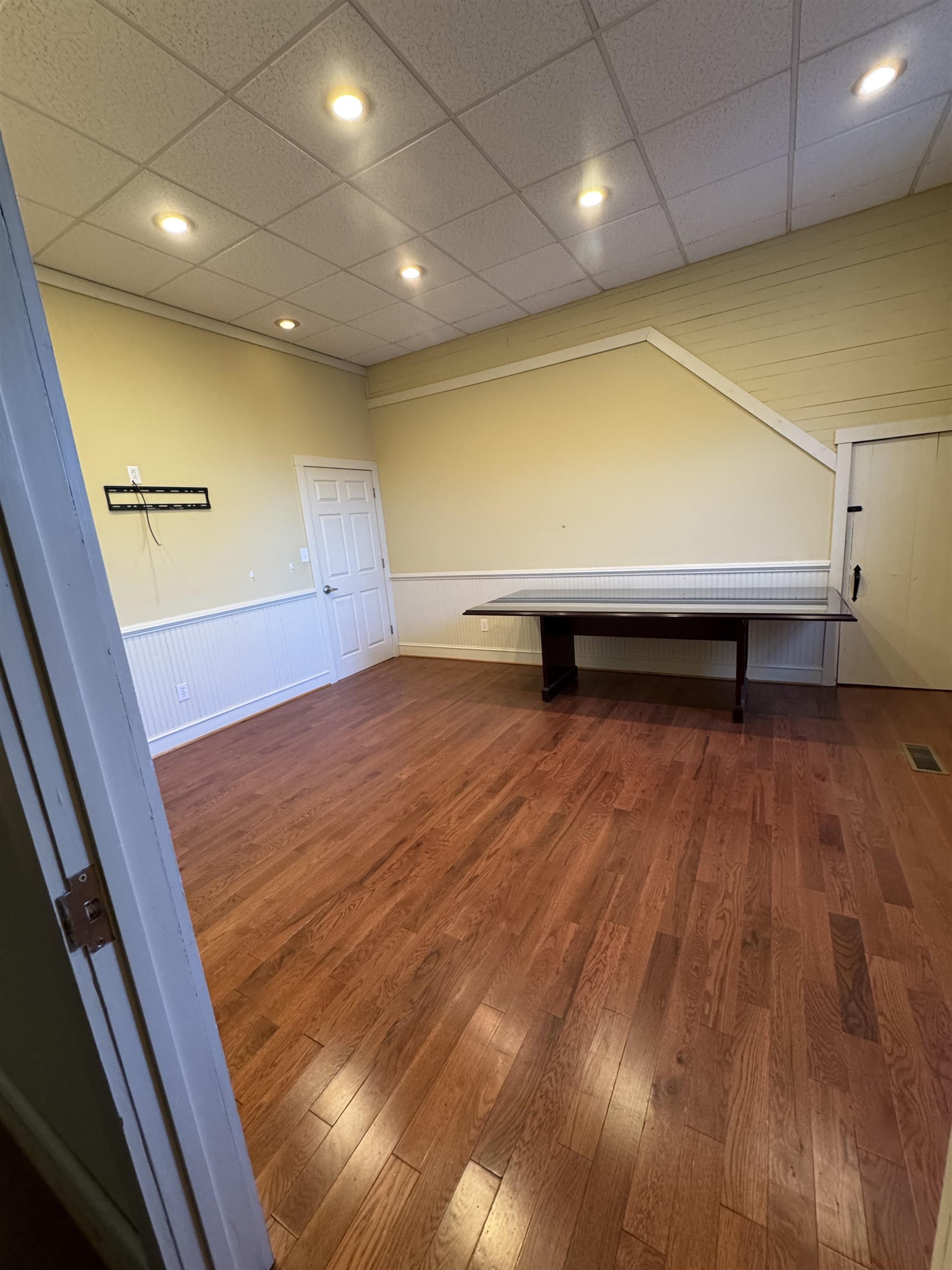 13 LONG MEADOW RD, FISHERSVILLE, Virginia 22939, ,Commercial,13 LONG MEADOW RD,674588 MLS # 674588