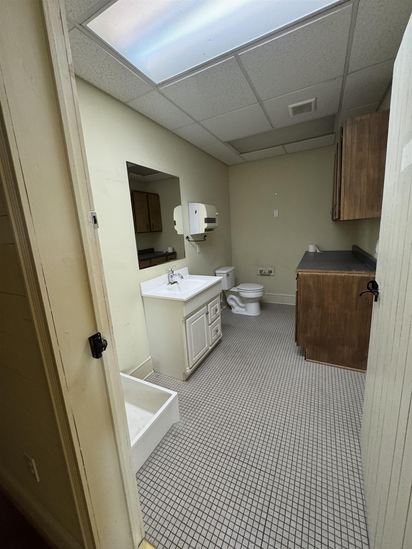 13 LONG MEADOW RD, FISHERSVILLE, Virginia 22939, ,Commercial,13 LONG MEADOW RD,674588 MLS # 674588