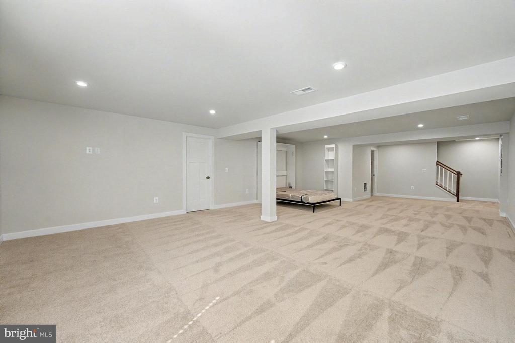 7102 ECKERT CT, FREDERICKSBURG, Virginia 22407, 3 Bedrooms Bedrooms, ,3 BathroomsBathrooms,Residential,7102 ECKERT CT,VASP2038932 MLS # VASP2038932 7102 ECKERT CT, FREDERICKSBURG, Virginia 22407, 3 Bedrooms Bedrooms, ,3 BathroomsBathrooms,Residential,7102 ECKERT CT,VASP2038932 MLS # VASP2038932