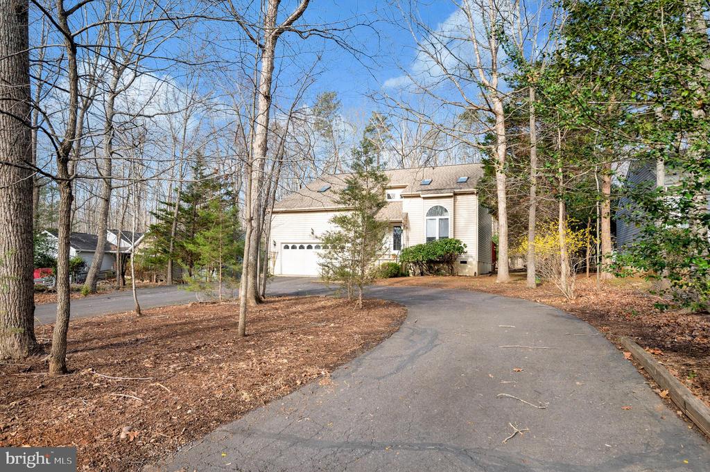 1023 EASTOVER PKWY, LOCUST GROVE, Virginia 22508, 3 Bedrooms Bedrooms, ,3 BathroomsBathrooms,Residential,1023 EASTOVER PKWY,VAOR2013546 MLS # VAOR2013546