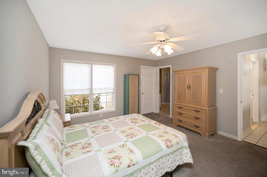 1023 EASTOVER PKWY, LOCUST GROVE, Virginia 22508, 3 Bedrooms Bedrooms, ,3 BathroomsBathrooms,Residential,1023 EASTOVER PKWY,VAOR2013546 MLS # VAOR2013546