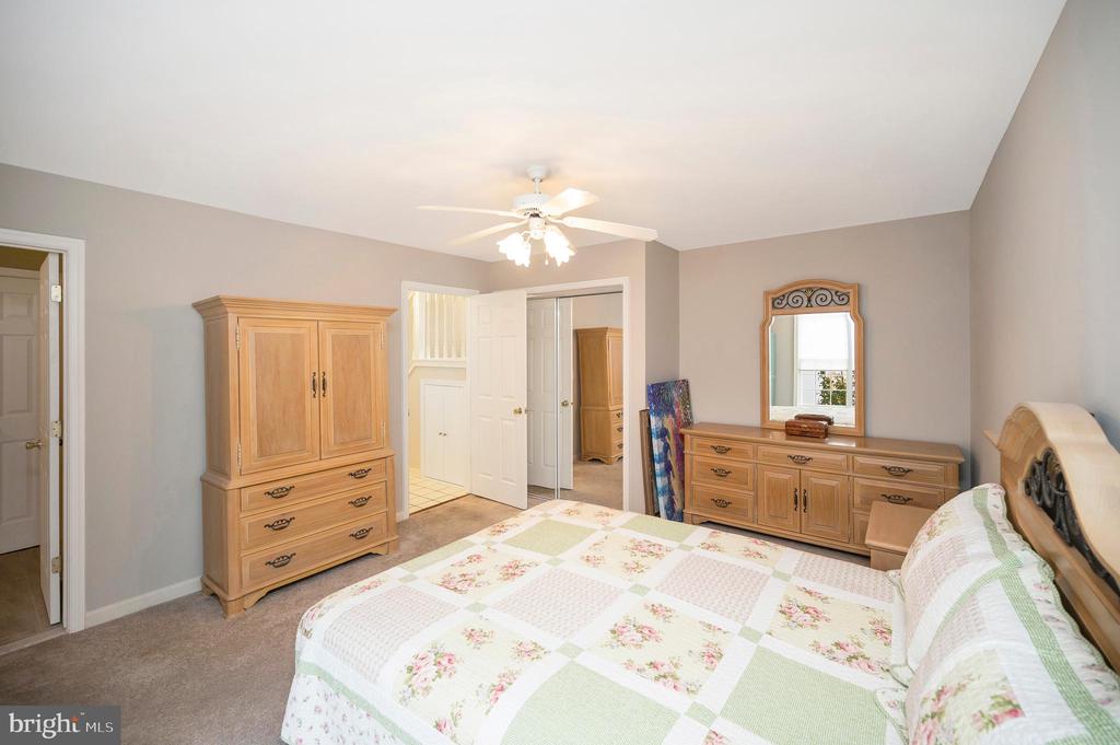 1023 EASTOVER PKWY, LOCUST GROVE, Virginia 22508, 3 Bedrooms Bedrooms, ,3 BathroomsBathrooms,Residential,1023 EASTOVER PKWY,VAOR2013546 MLS # VAOR2013546