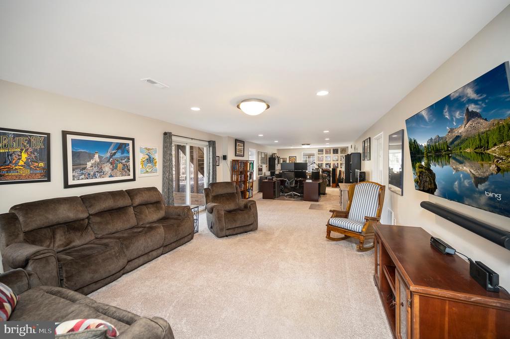 101 OAK CT, LOCUST GROVE, Virginia 22508, 3 Bedrooms Bedrooms, ,2 BathroomsBathrooms,Residential,101 OAK CT,VAOR2013544 MLS # VAOR2013544