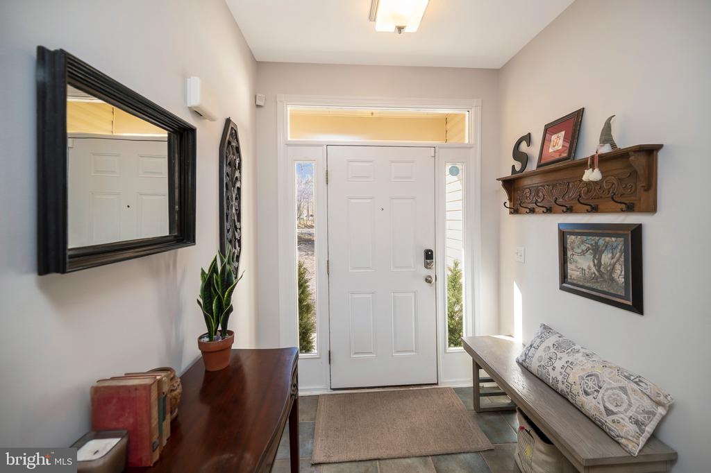 101 OAK CT, LOCUST GROVE, Virginia 22508, 3 Bedrooms Bedrooms, ,2 BathroomsBathrooms,Residential,101 OAK CT,VAOR2013544 MLS # VAOR2013544