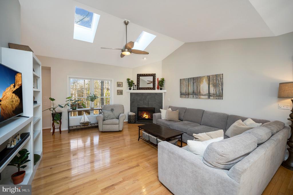 101 OAK CT, LOCUST GROVE, Virginia 22508, 3 Bedrooms Bedrooms, ,2 BathroomsBathrooms,Residential,101 OAK CT,VAOR2013544 MLS # VAOR2013544