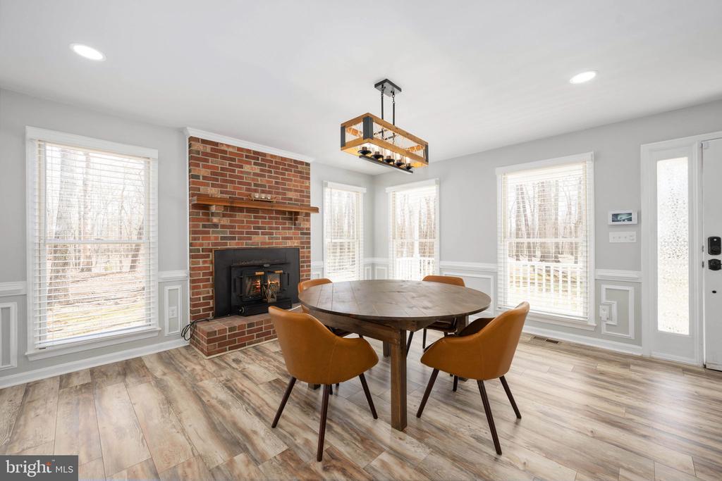 6531 LANES CORNER RD, SPOTSYLVANIA, Virginia 22551, 3 Bedrooms Bedrooms, ,3 BathroomsBathrooms,Residential,6531 LANES CORNER RD,VASP2039866 MLS # VASP2039866 6531 LANES CORNER RD, SPOTSYLVANIA, Virginia 22551, 3 Bedrooms Bedrooms, ,3 BathroomsBathrooms,Residential,6531 LANES CORNER RD,VASP2039866 MLS # VASP2039866