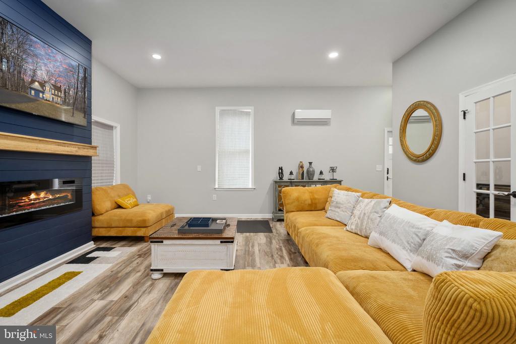 6531 LANES CORNER RD, SPOTSYLVANIA, Virginia 22551, 3 Bedrooms Bedrooms, ,3 BathroomsBathrooms,Residential,6531 LANES CORNER RD,VASP2039866 MLS # VASP2039866 6531 LANES CORNER RD, SPOTSYLVANIA, Virginia 22551, 3 Bedrooms Bedrooms, ,3 BathroomsBathrooms,Residential,6531 LANES CORNER RD,VASP2039866 MLS # VASP2039866