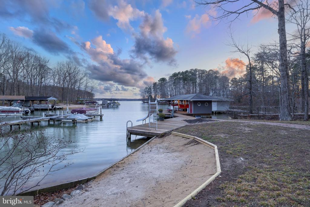 2325 WATERSIDE DR, BUMPASS, Virginia 23024, 6 Bedrooms Bedrooms, ,3 BathroomsBathrooms,Residential,2325 WATERSIDE DR,VASP2040044 MLS # VASP2040044