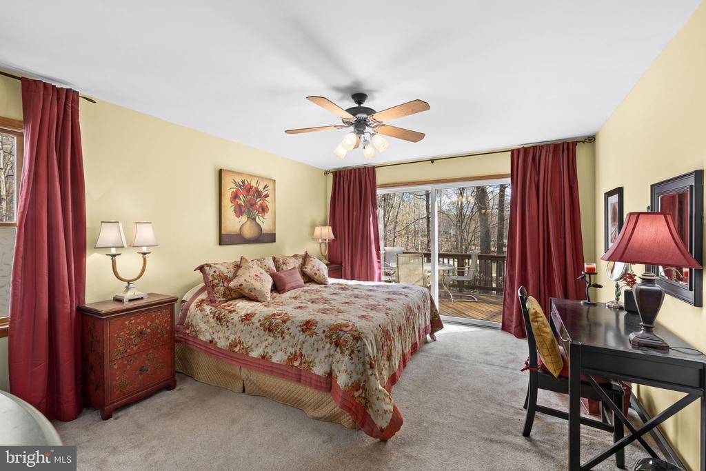 2325 WATERSIDE DR, BUMPASS, Virginia 23024, 6 Bedrooms Bedrooms, ,3 BathroomsBathrooms,Residential,2325 WATERSIDE DR,VASP2040044 MLS # VASP2040044