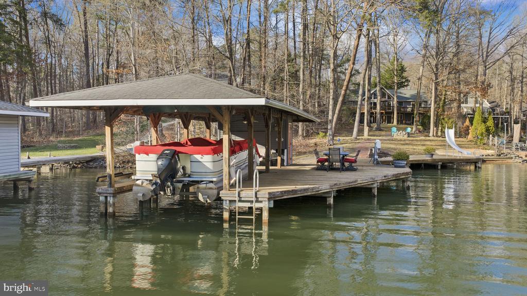 2325 WATERSIDE DR, BUMPASS, Virginia 23024, 6 Bedrooms Bedrooms, ,3 BathroomsBathrooms,Residential,2325 WATERSIDE DR,VASP2040044 MLS # VASP2040044