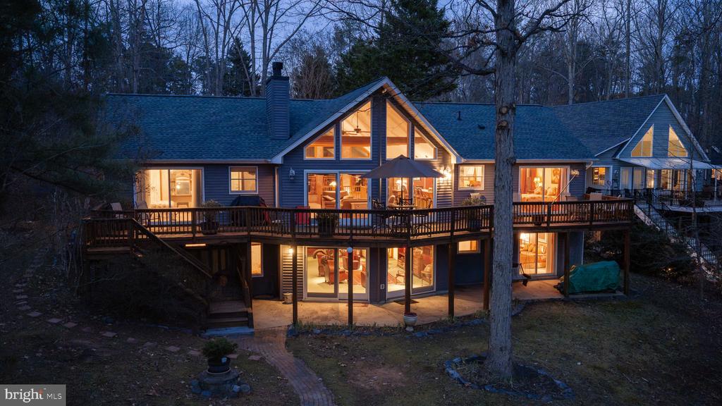 2325 WATERSIDE DR, BUMPASS, Virginia 23024, 6 Bedrooms Bedrooms, ,3 BathroomsBathrooms,Residential,2325 WATERSIDE DR,VASP2040044 MLS # VASP2040044