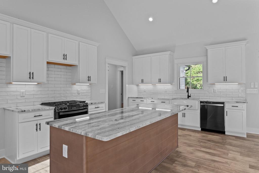 57 LIGHTHOUSE DR, BUMPASS, Virginia 23024, 5 Bedrooms Bedrooms, ,3 BathroomsBathrooms,Residential,57 LIGHTHOUSE DR,VALA2009482 MLS # VALA2009482 57 LIGHTHOUSE DR, BUMPASS, Virginia 23024, 5 Bedrooms Bedrooms, ,3 BathroomsBathrooms,Residential,57 LIGHTHOUSE DR,VALA2009482 MLS # VALA2009482