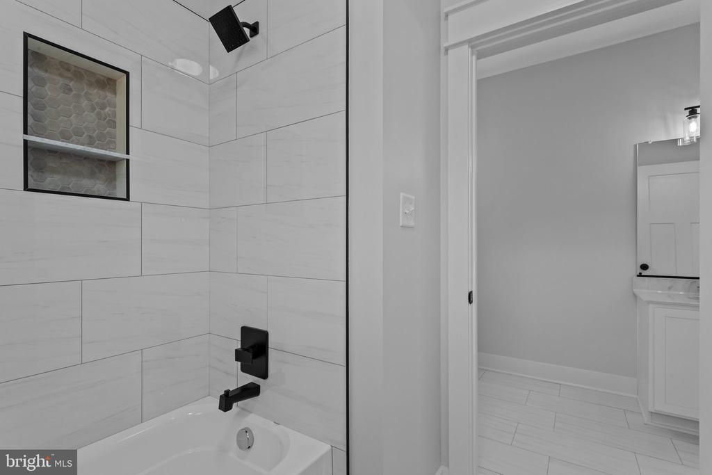 57 LIGHTHOUSE DR, BUMPASS, Virginia 23024, 5 Bedrooms Bedrooms, ,3 BathroomsBathrooms,Residential,57 LIGHTHOUSE DR,VALA2009482 MLS # VALA2009482 57 LIGHTHOUSE DR, BUMPASS, Virginia 23024, 5 Bedrooms Bedrooms, ,3 BathroomsBathrooms,Residential,57 LIGHTHOUSE DR,VALA2009482 MLS # VALA2009482