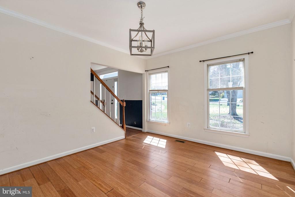 6805 LAKELAND WAY, FREDERICKSBURG, Virginia 22407, 4 Bedrooms Bedrooms, ,2 BathroomsBathrooms,Residential,6805 LAKELAND WAY,VASP2040180 MLS # VASP2040180