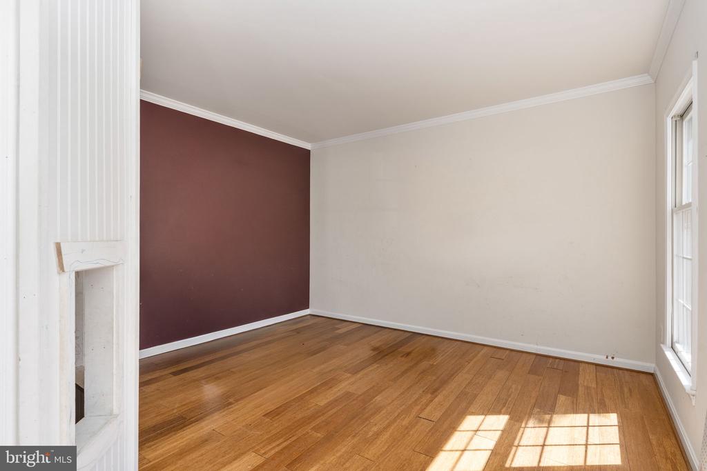 6805 LAKELAND WAY, FREDERICKSBURG, Virginia 22407, 4 Bedrooms Bedrooms, ,2 BathroomsBathrooms,Residential,6805 LAKELAND WAY,VASP2040180 MLS # VASP2040180