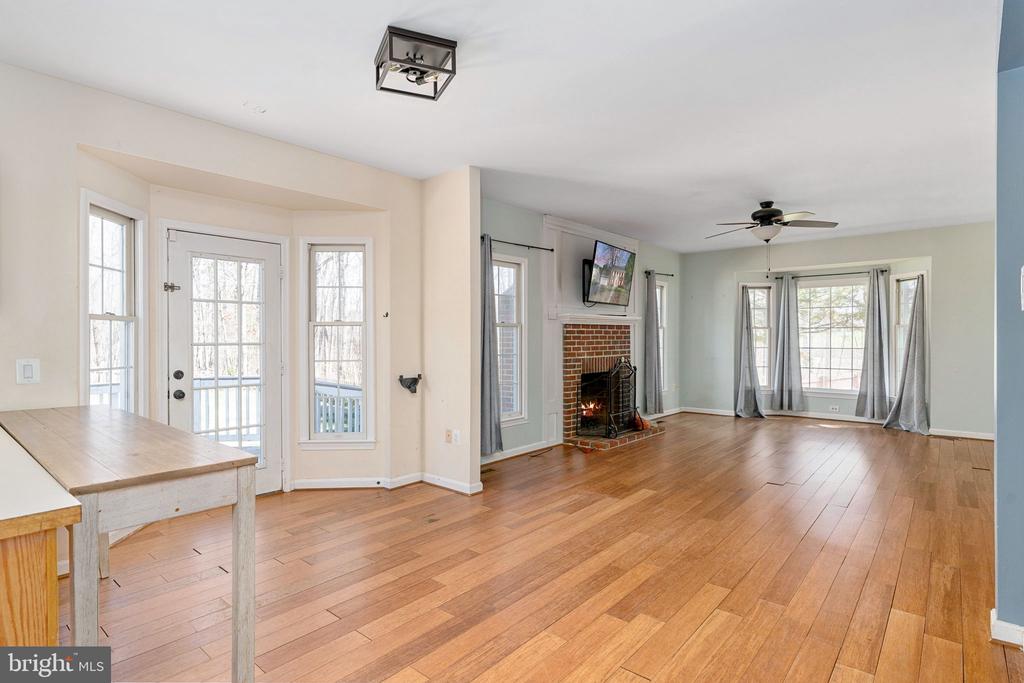 6805 LAKELAND WAY, FREDERICKSBURG, Virginia 22407, 4 Bedrooms Bedrooms, ,2 BathroomsBathrooms,Residential,6805 LAKELAND WAY,VASP2040180 MLS # VASP2040180