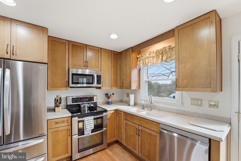 4051 RINGWOOD RD, NOKESVILLE, Virginia, 3 Bedrooms Bedrooms, ,2 BathroomsBathrooms,Residential,4051 RINGWOOD RD,VAFQ2020988 MLS # VAFQ2020988 4051 RINGWOOD RD, NOKESVILLE, Virginia, 3 Bedrooms Bedrooms, ,2 BathroomsBathrooms,Residential,4051 RINGWOOD RD,VAFQ2020988 MLS # VAFQ2020988