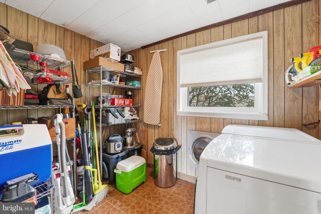 4051 RINGWOOD RD, NOKESVILLE, Virginia, 3 Bedrooms Bedrooms, ,2 BathroomsBathrooms,Residential,4051 RINGWOOD RD,VAFQ2020988 MLS # VAFQ2020988 4051 RINGWOOD RD, NOKESVILLE, Virginia, 3 Bedrooms Bedrooms, ,2 BathroomsBathrooms,Residential,4051 RINGWOOD RD,VAFQ2020988 MLS # VAFQ2020988