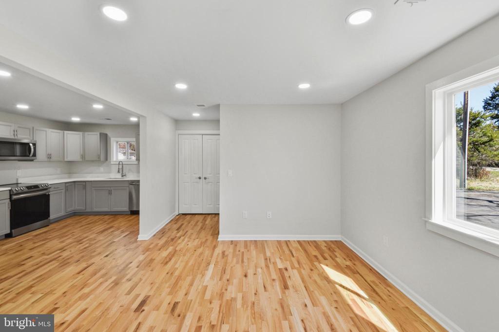 10349 GORDON AVE, GORDONSVILLE, Virginia 22942, 3 Bedrooms Bedrooms, ,1 BathroomBathrooms,Residential,10349 GORDON AVE,VAOR2013610 MLS # VAOR2013610