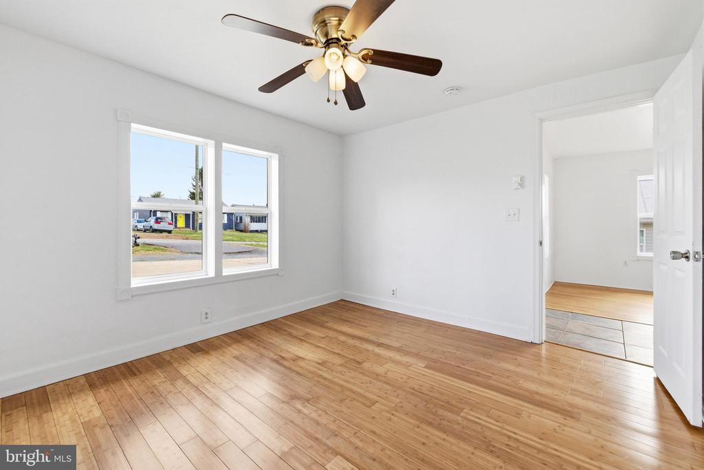 514 LURAY AVE, LURAY, Virginia 22835, 2 Bedrooms Bedrooms, ,1 BathroomBathrooms,Residential,514 LURAY AVE,VAPA2006138 MLS # VAPA2006138 514 LURAY AVE, LURAY, Virginia 22835, 2 Bedrooms Bedrooms, ,1 BathroomBathrooms,Residential,514 LURAY AVE,VAPA2006138 MLS # VAPA2006138