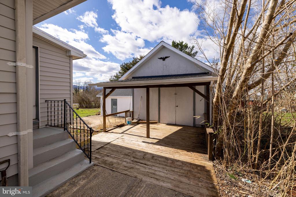 514 LURAY AVE, LURAY, Virginia 22835, 2 Bedrooms Bedrooms, ,1 BathroomBathrooms,Residential,514 LURAY AVE,VAPA2006138 MLS # VAPA2006138 514 LURAY AVE, LURAY, Virginia 22835, 2 Bedrooms Bedrooms, ,1 BathroomBathrooms,Residential,514 LURAY AVE,VAPA2006138 MLS # VAPA2006138