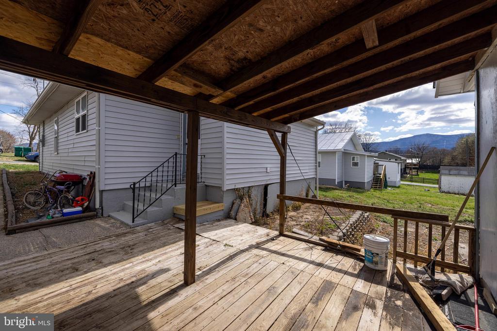 514 LURAY AVE, LURAY, Virginia 22835, 2 Bedrooms Bedrooms, ,1 BathroomBathrooms,Residential,514 LURAY AVE,VAPA2006138 MLS # VAPA2006138 514 LURAY AVE, LURAY, Virginia 22835, 2 Bedrooms Bedrooms, ,1 BathroomBathrooms,Residential,514 LURAY AVE,VAPA2006138 MLS # VAPA2006138