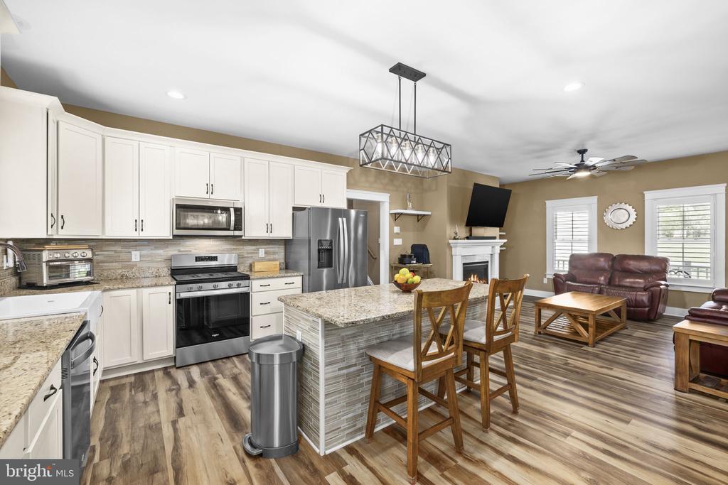 113 BEAR CT, BUMPASS, Virginia 23024, 5 Bedrooms Bedrooms, ,4 BathroomsBathrooms,Residential,113 BEAR CT,VALA2009174 MLS # VALA2009174