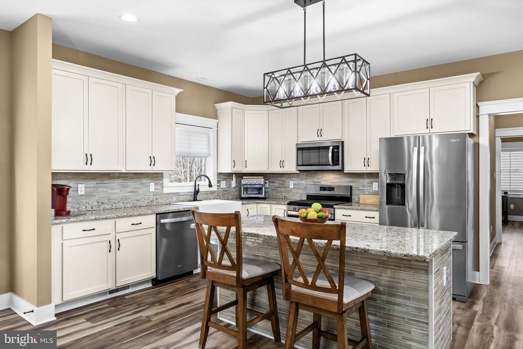 113 BEAR CT, BUMPASS, Virginia 23024, 5 Bedrooms Bedrooms, ,4 BathroomsBathrooms,Residential,113 BEAR CT,VALA2009174 MLS # VALA2009174