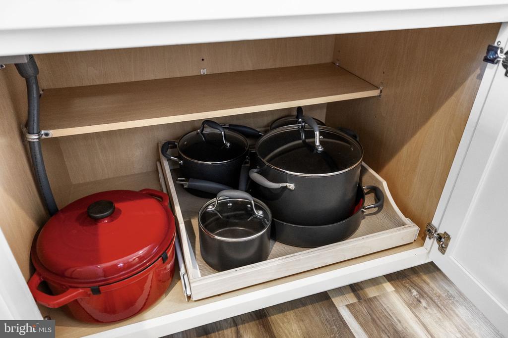 113 BEAR CT, BUMPASS, Virginia 23024, 5 Bedrooms Bedrooms, ,4 BathroomsBathrooms,Residential,113 BEAR CT,VALA2009174 MLS # VALA2009174