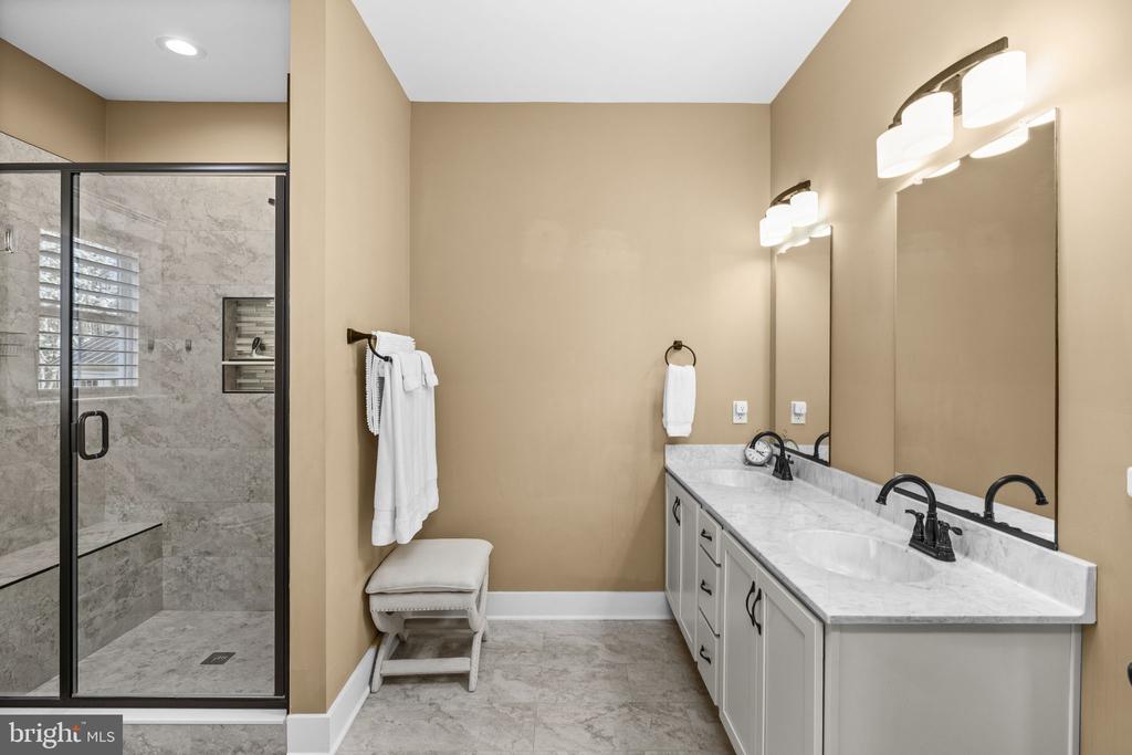 113 BEAR CT, BUMPASS, Virginia 23024, 5 Bedrooms Bedrooms, ,4 BathroomsBathrooms,Residential,113 BEAR CT,VALA2009174 MLS # VALA2009174